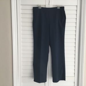 Alfred Dunner Navy Pants size 16